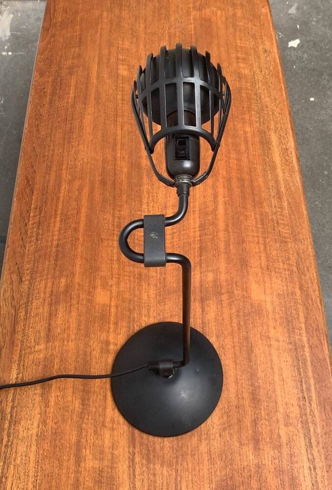 Lampe de table igloo postmoderne vintage italienne par Tommaso Cimini pour Lumina, années 1980.
