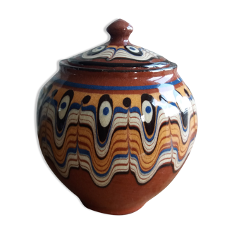 Pot couvert céramique de Troyan Bulgarie
