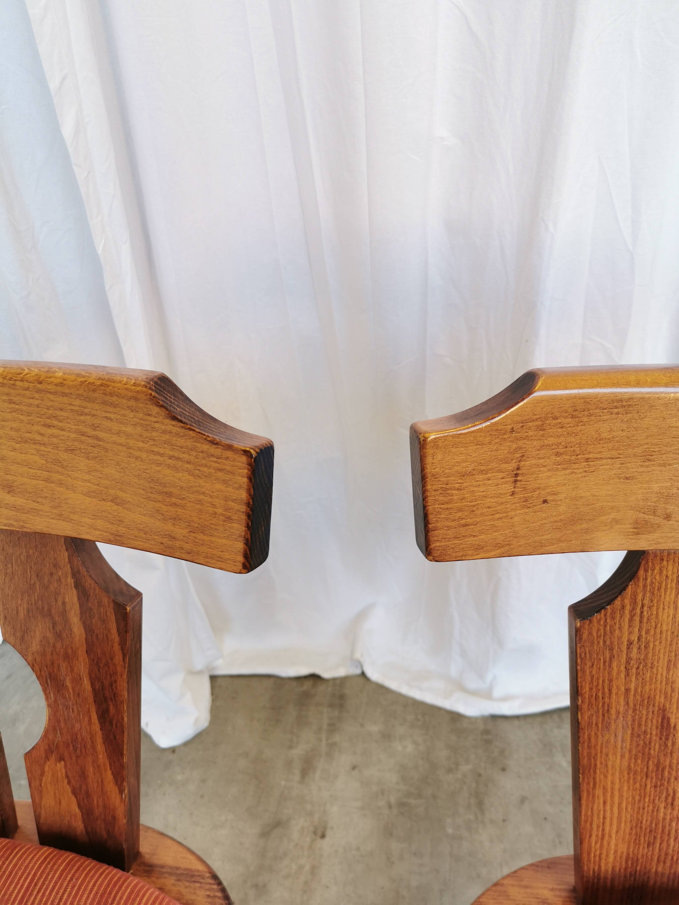 Ensemble de 2 chaises de salle à manger vintage tyroliennes en bois, style ferme autrichienne alpine