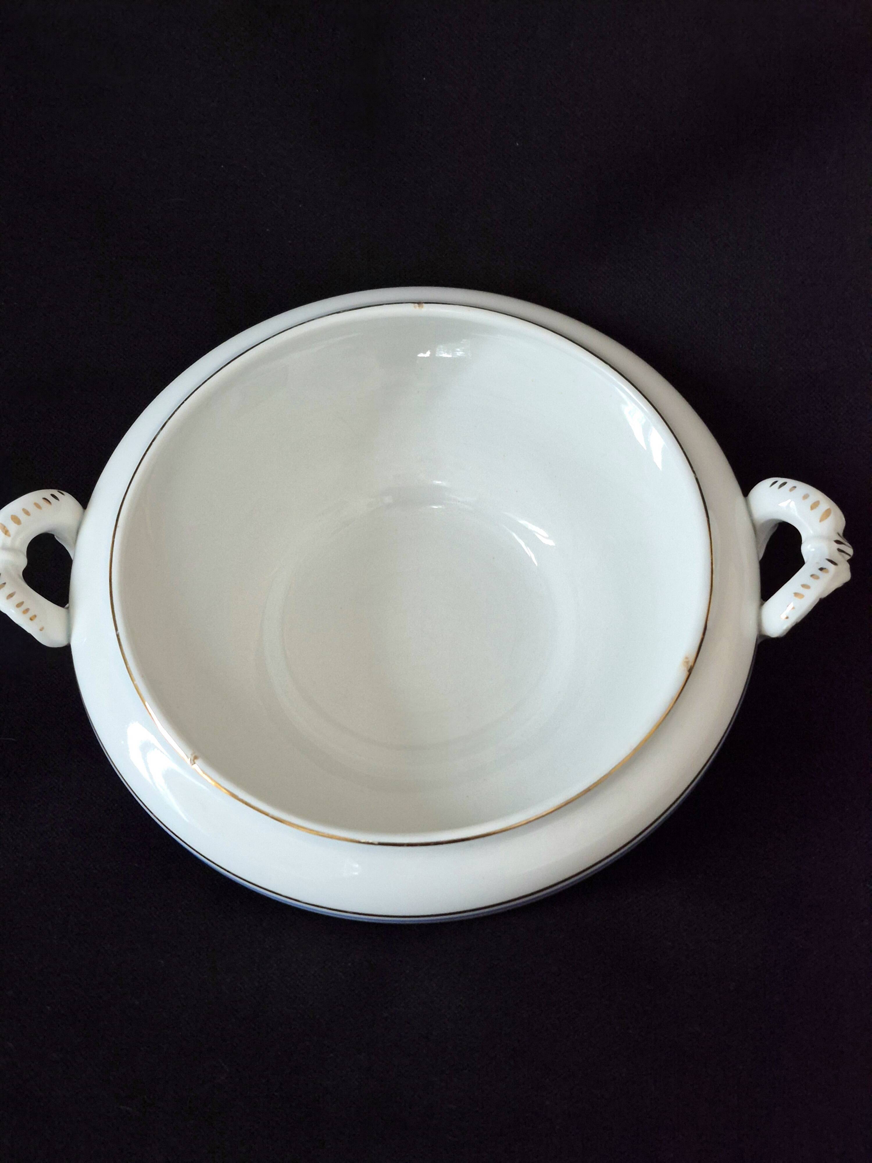 Vegetable dish or soup tureen in Onnaing earthenware A524