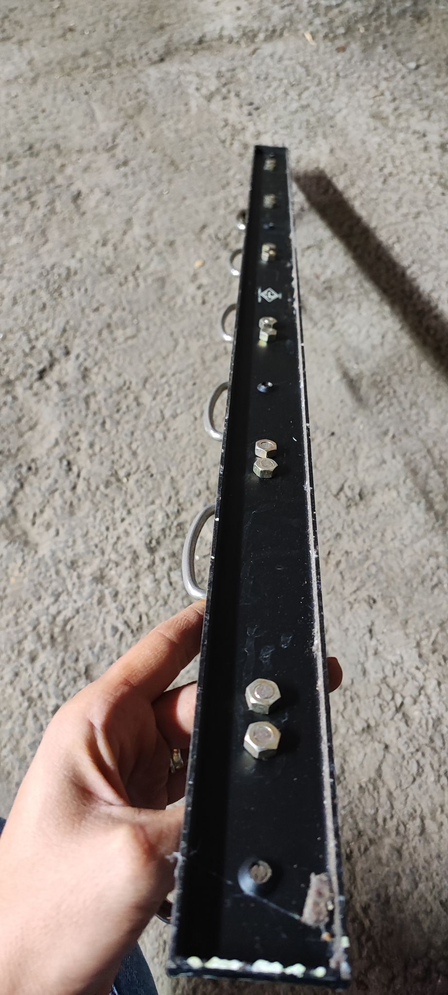 School wall coat holder with six metal legs GES