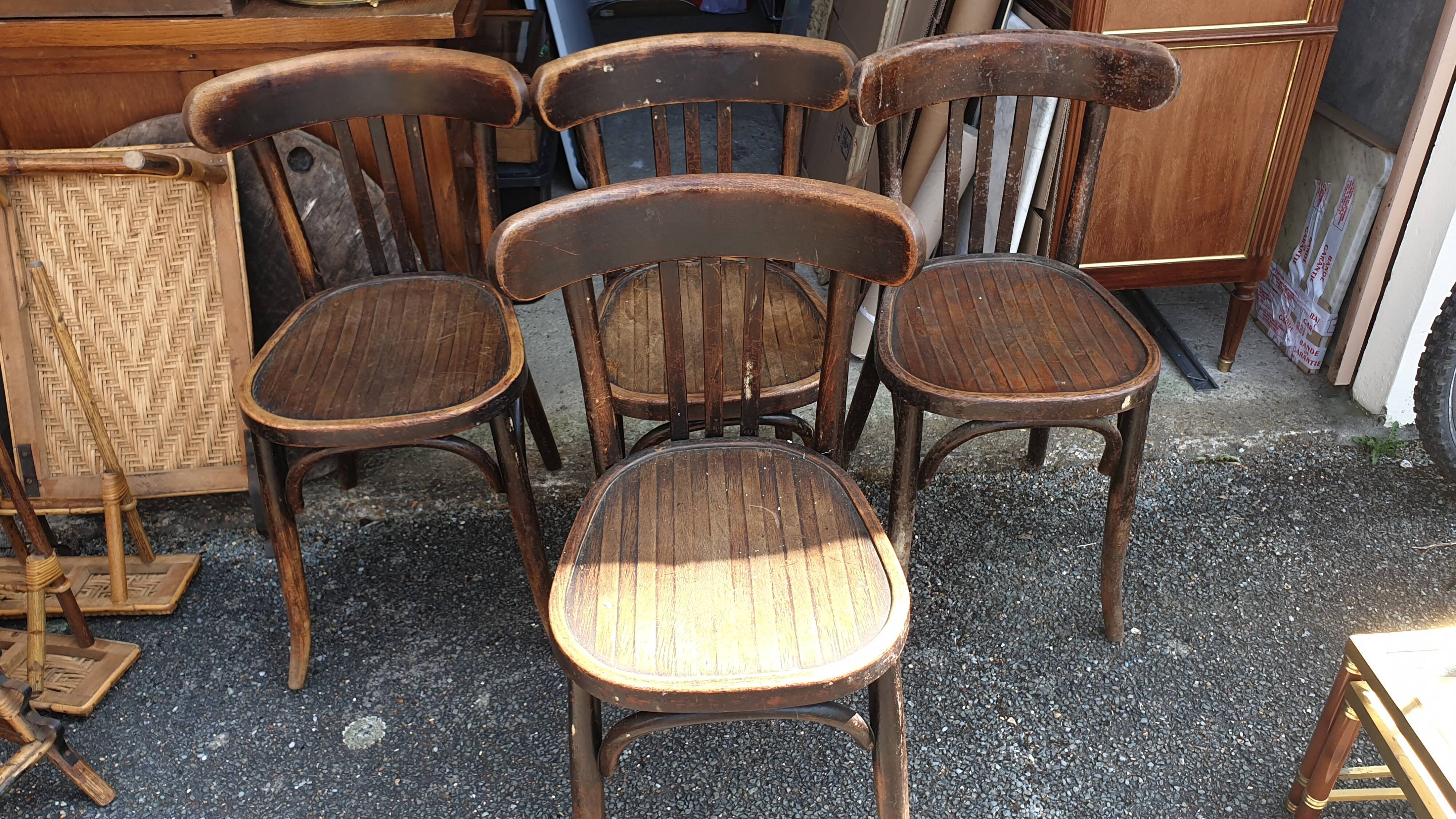 4 bistro chairs 40/50