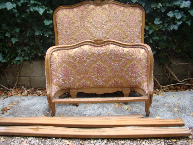 Bed style a half old trash