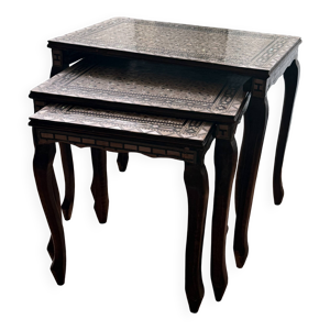 Ensemble de 3 tables