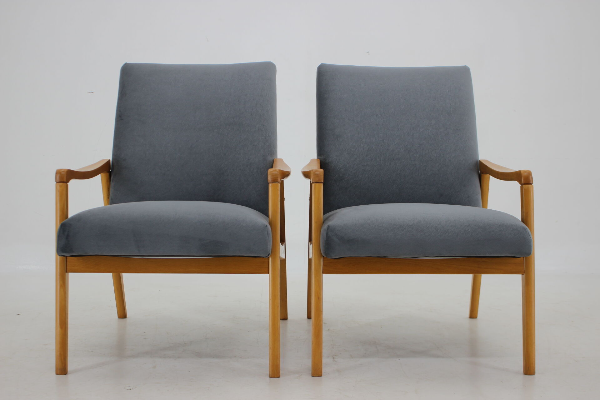 Pair of armchairs