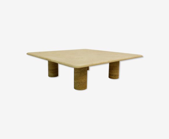 Table basse carrée travertin par Angelo Mangiarotti