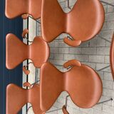 10x armchairs with arms, series 7 Butterfly Fritz Hansen by Arne Jacobsen in Cognac leather, in perfect condition.
