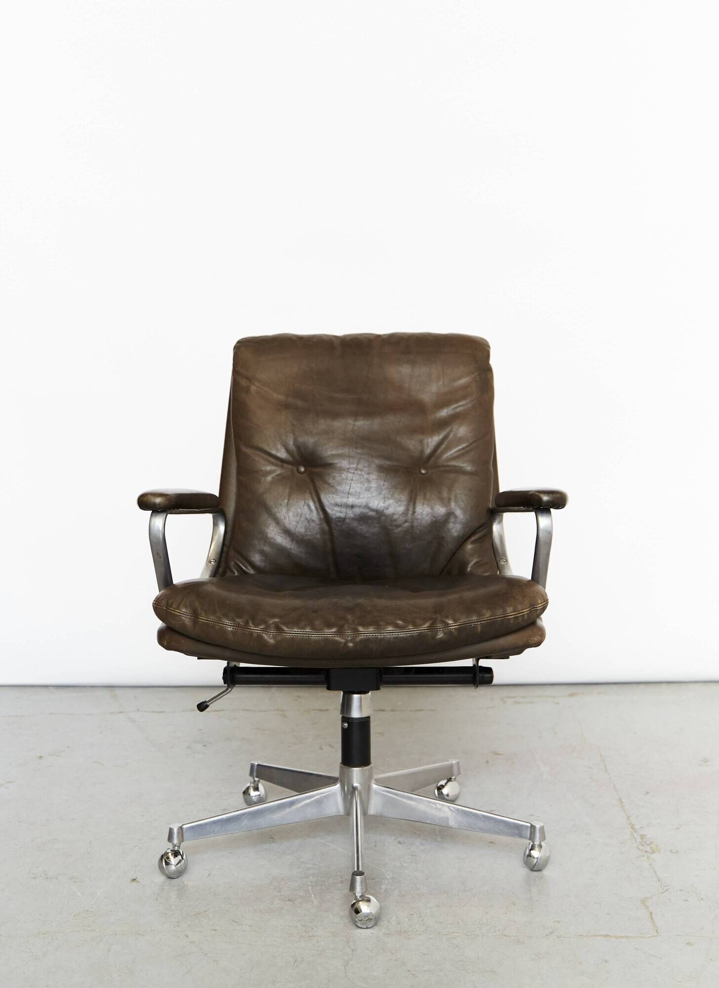 “Gentilina” Swivel Chair by Andre Vandenbeuck for Strässle, 1960s