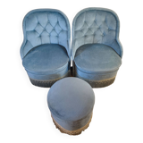Paire de fauteuils Crapaud et un pouf en velours bleu Vintage