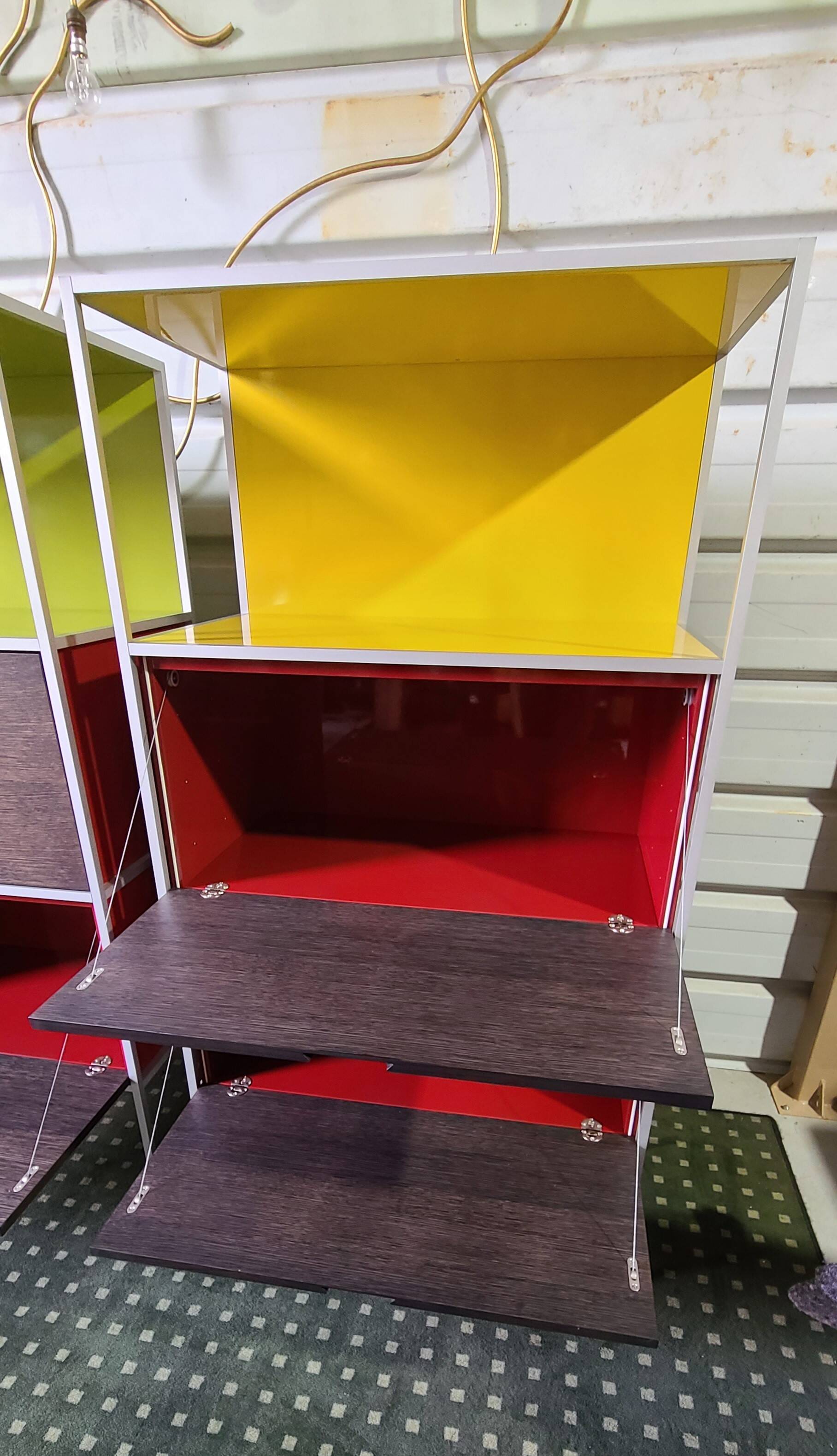 Libraries of B&B Italia, 2005