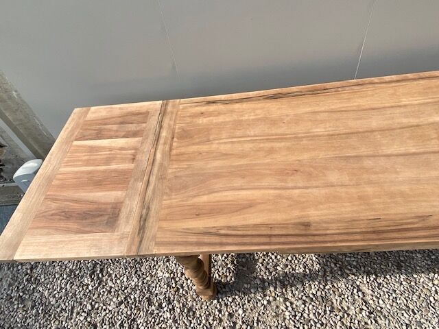 Extendable stripped farmhouse table 300 cm