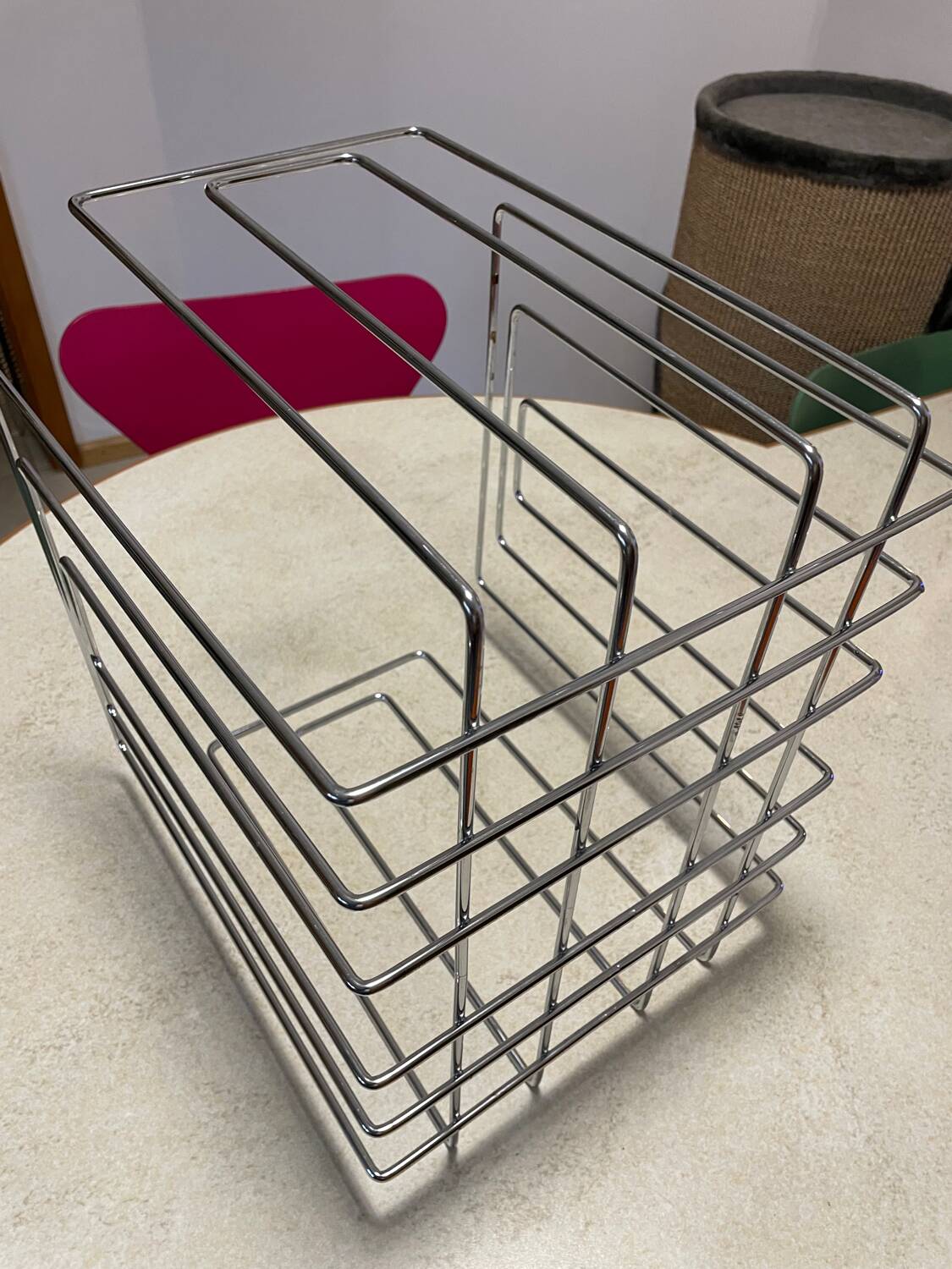 TMP magazine rack by Willy Glaeser, stamped