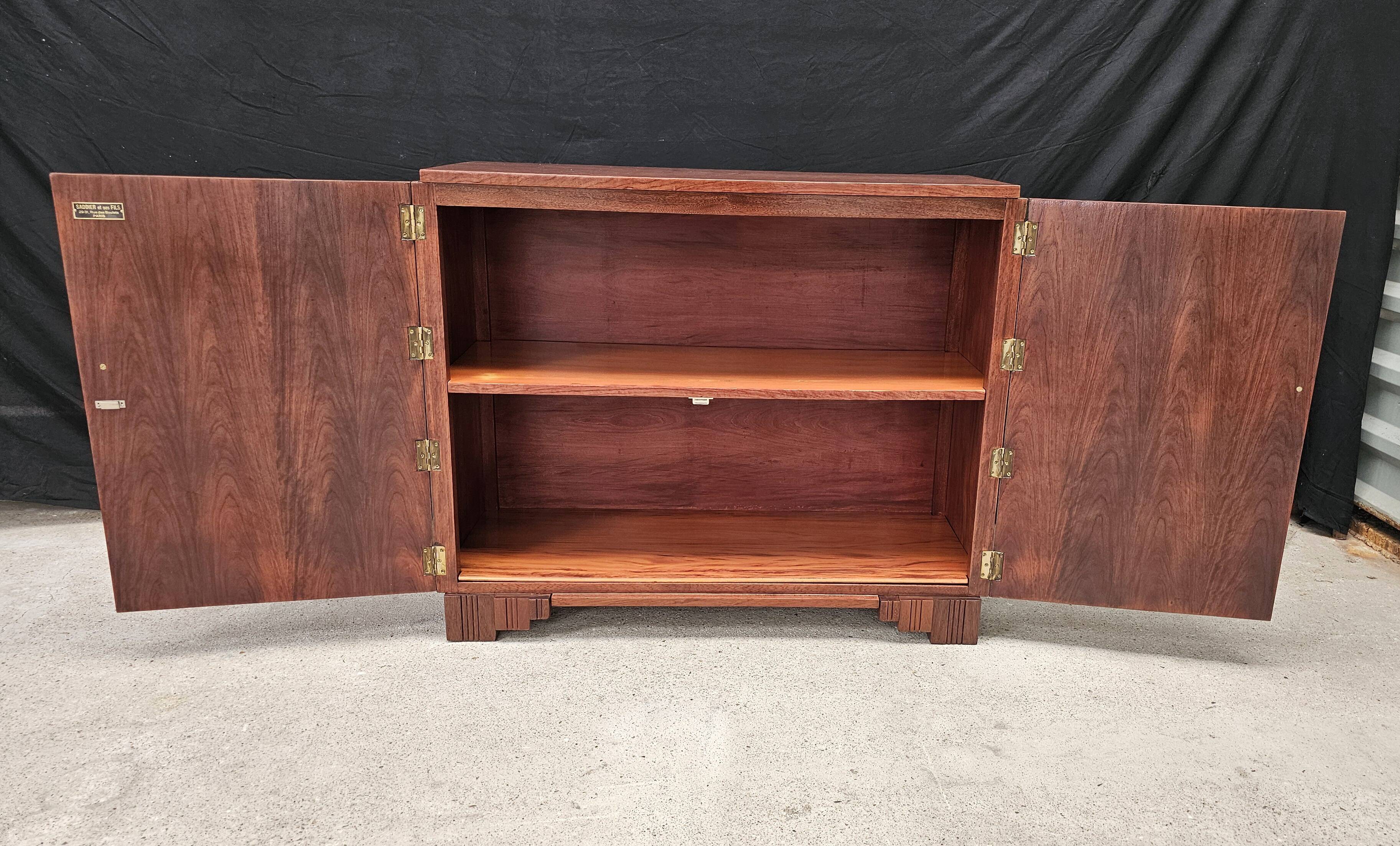 Art Deco buffet by Saddier & Fils in solid rosewood and veneer.