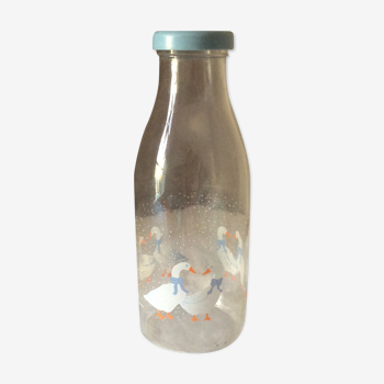 The perfect glass milk bottle