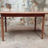 Scandinavian table extansible