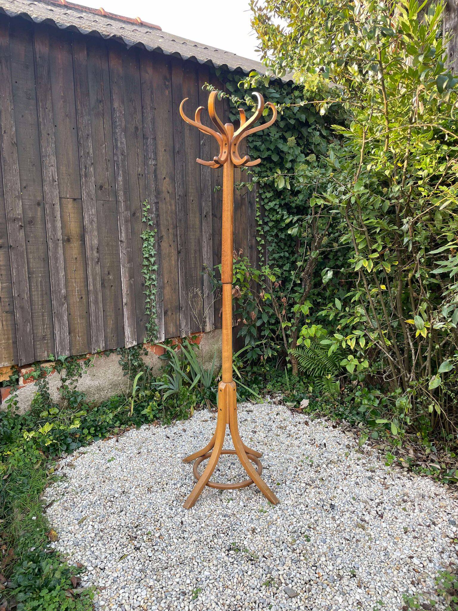 Baumann Parrot Coat Rack