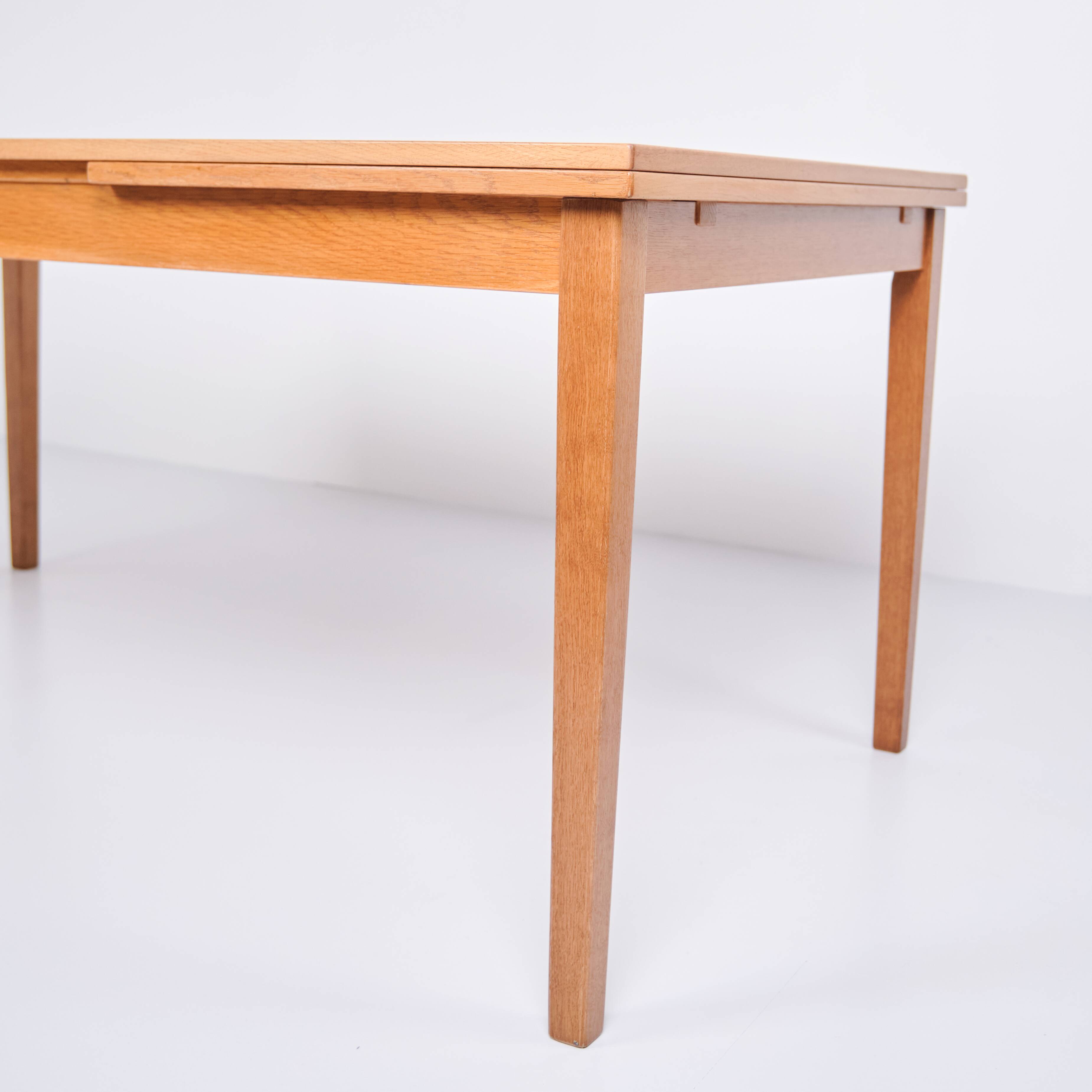 Dining table with extension - oak - Kai Winding - Slagelse Furniture Factory - 1960s
