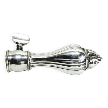 Leg of lamb handle