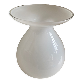 Corole vase opaline white glass Pia Amsell for Ikea