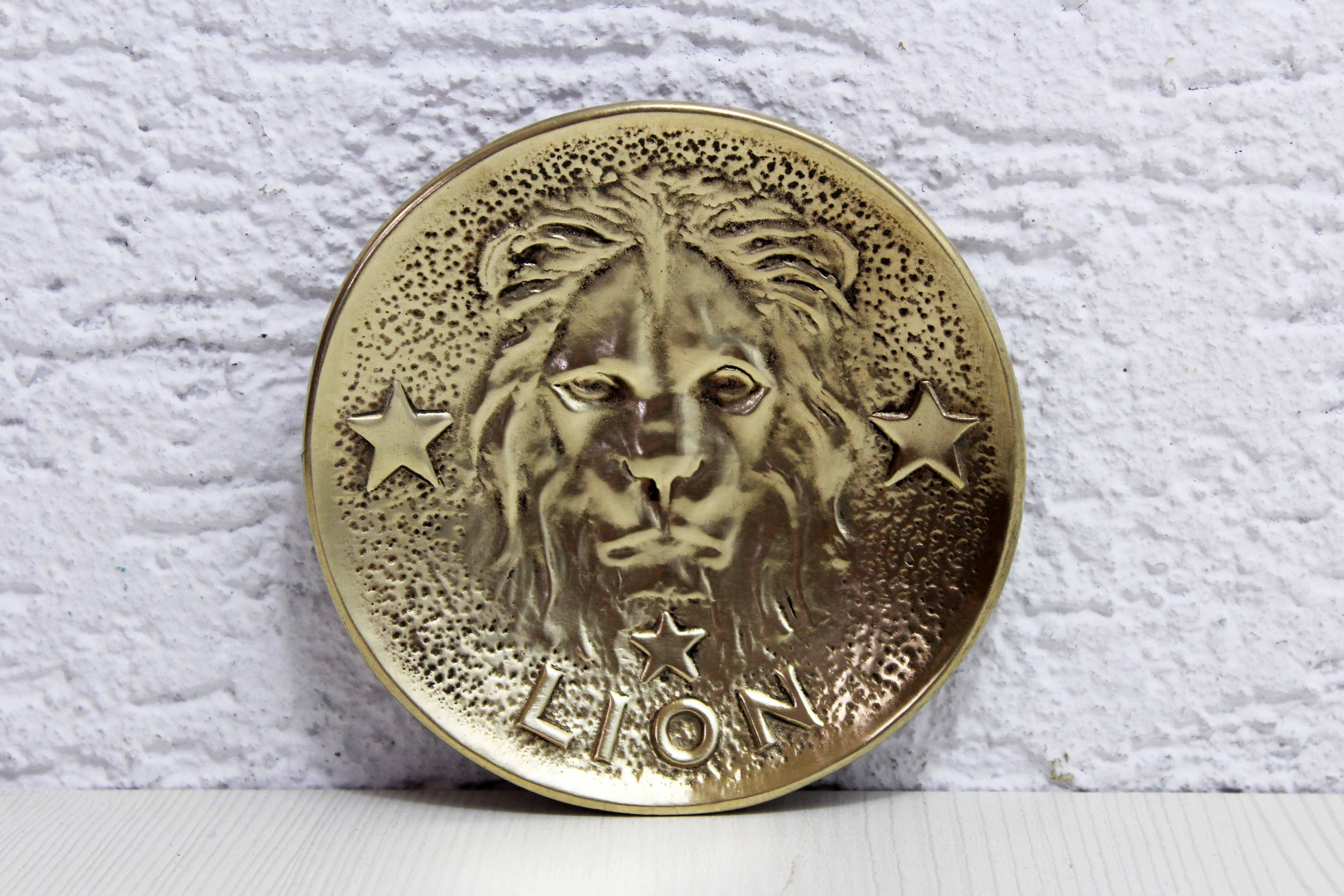 Empty bronze pocket Max Le Verrier