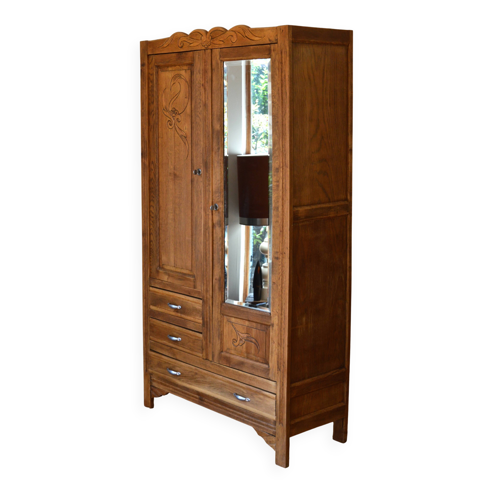 Armoire