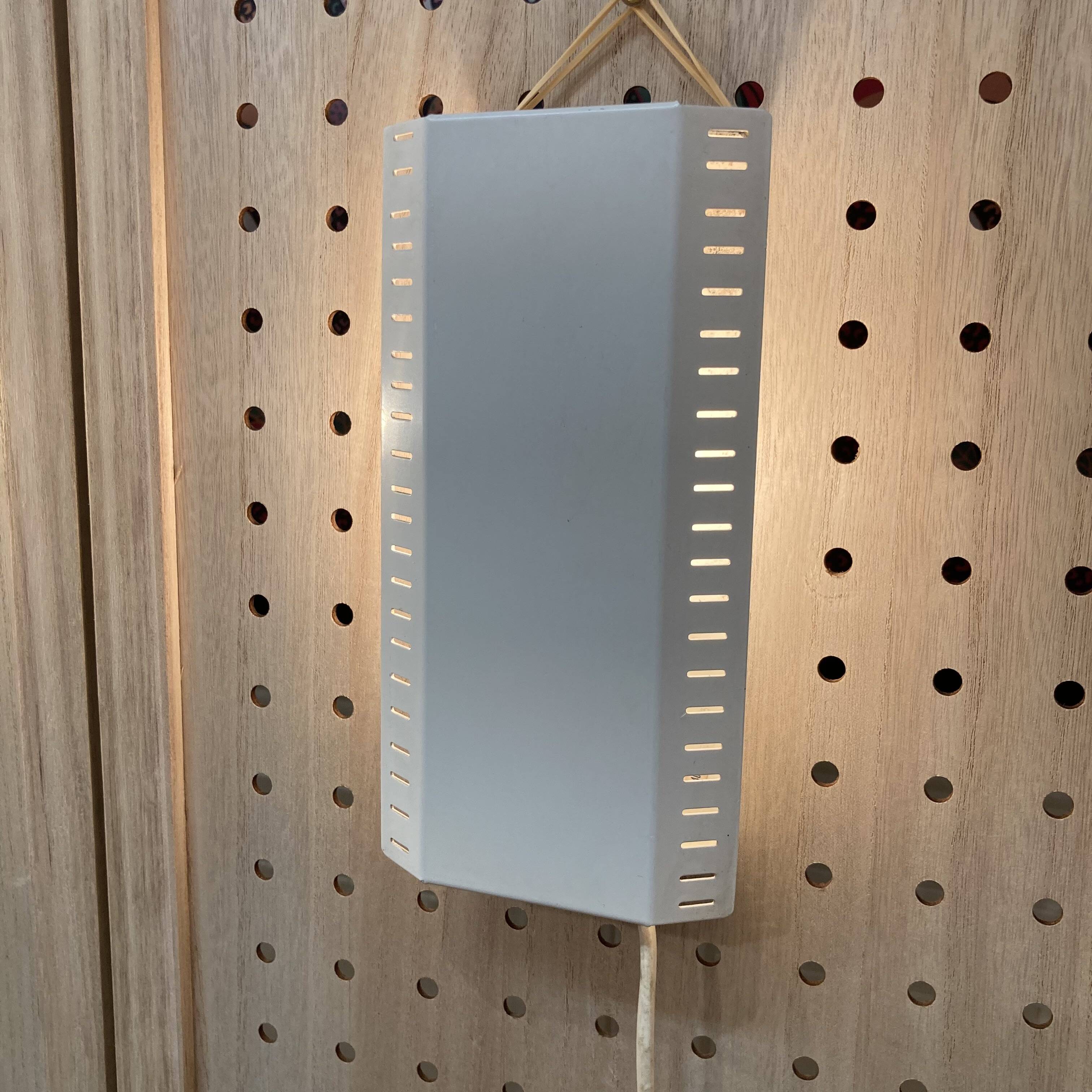 Paire d'appliques modulables design scandinave 1960.