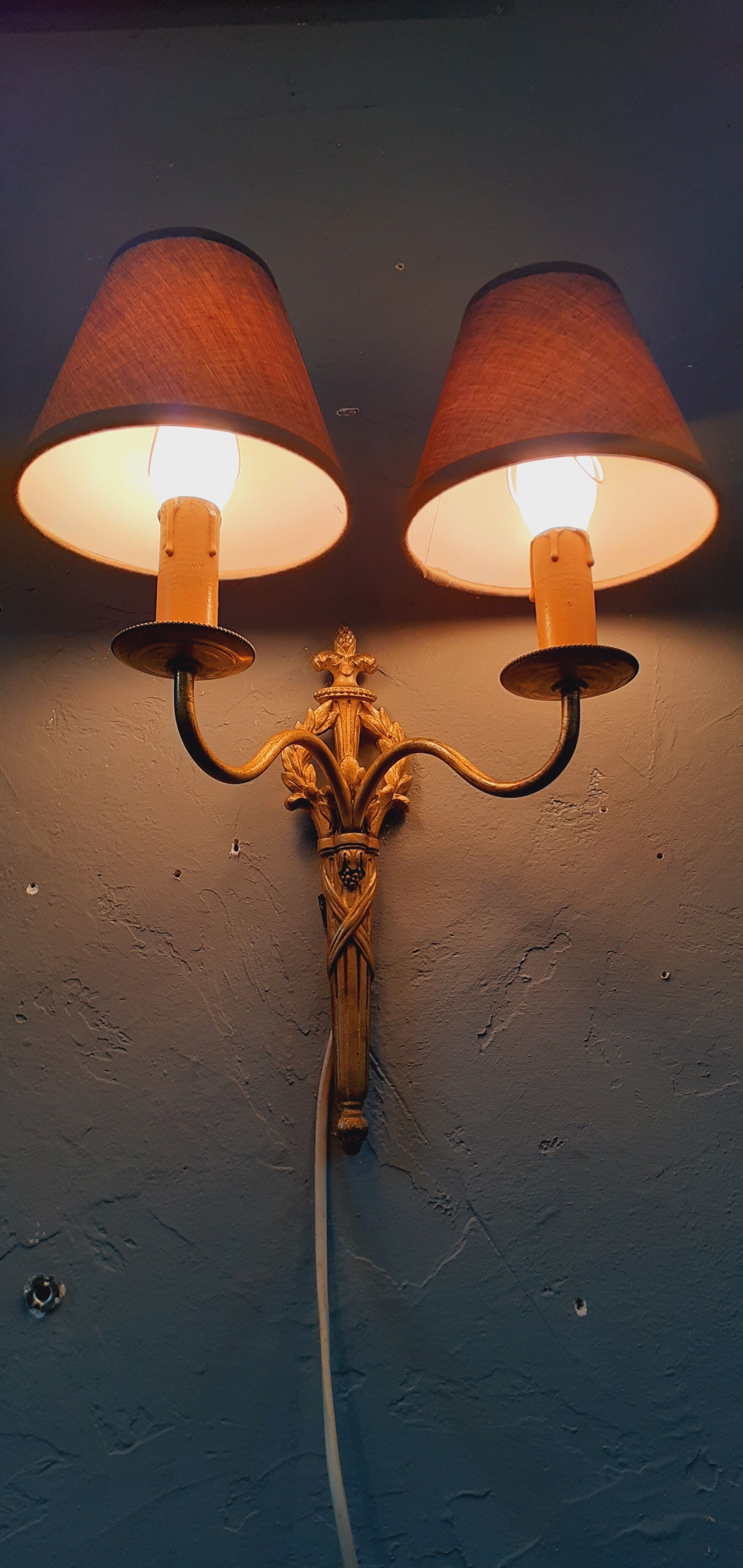 Applique double en bronze doré style Louis XVI année 50