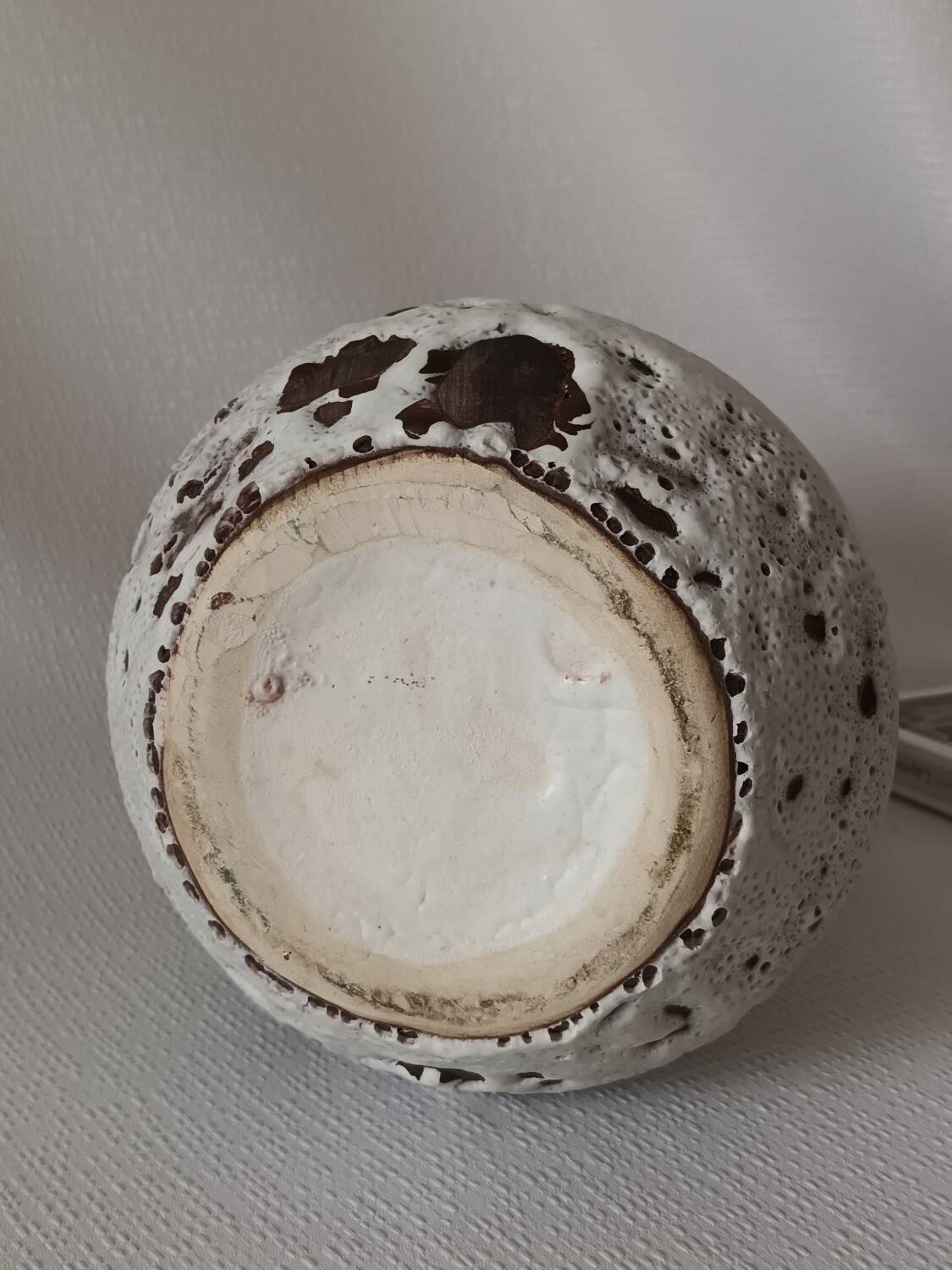 Vase céramique Fat Lava vintage 60/70