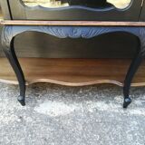 Napoleon III showcase shelf