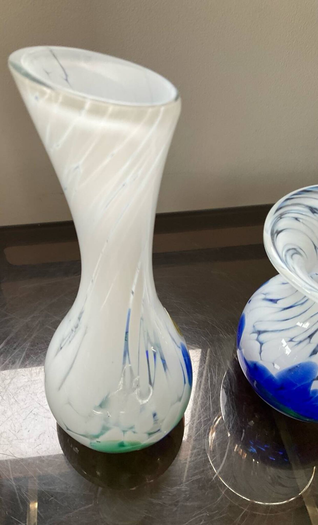 Duo de vases en pâte de verre soufflé années 70