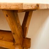 Table en pin de pays