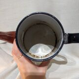 Enameled carafe