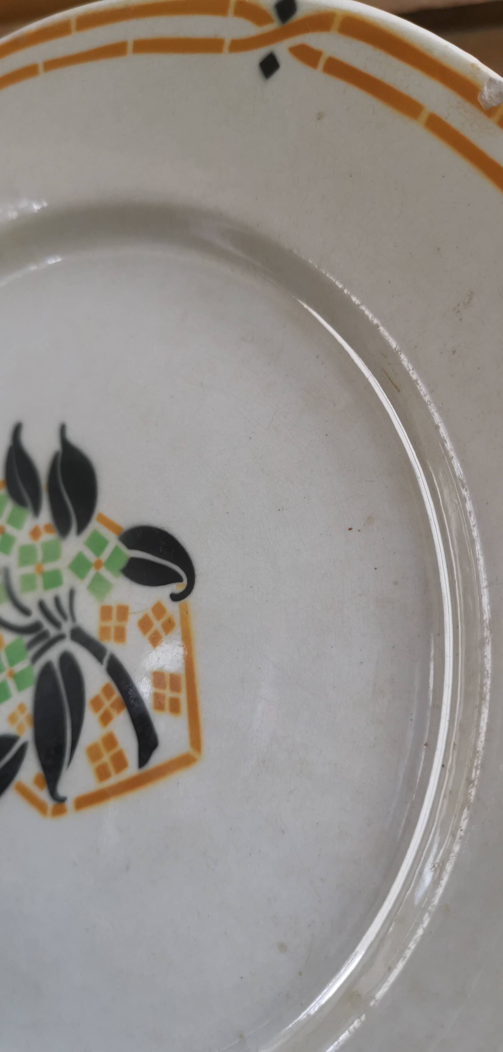 Flat plate old tunis floral porcelain HB French antique