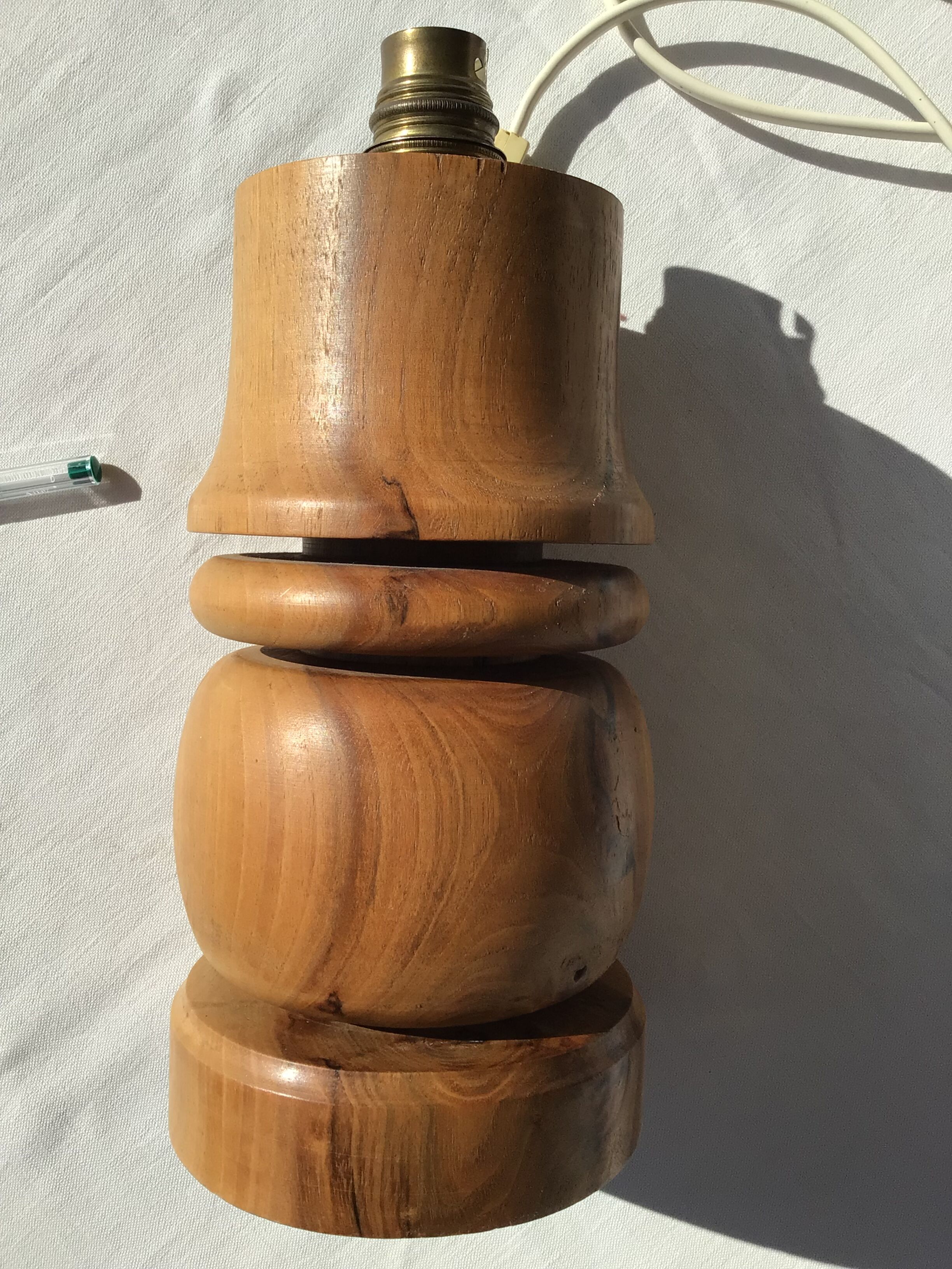 Solid wood lamp foot dug 70's
