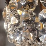 Plafonnier en cristal et laiton. Espagne, années 1950.