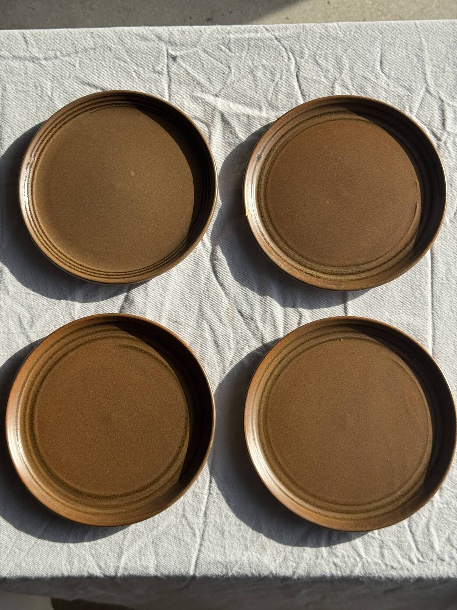 Lot de 4 assiettes à dessert brunes Sarreguemines Modèle Savoie D19.5