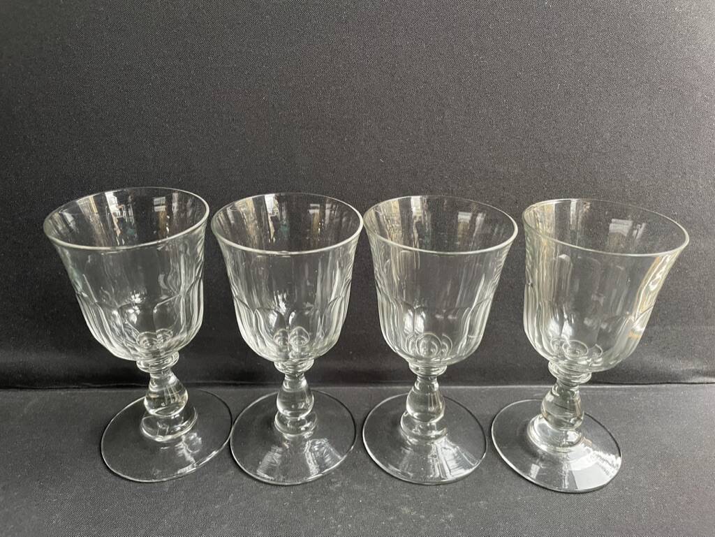 4 19th century water glasses – Établissements Legras