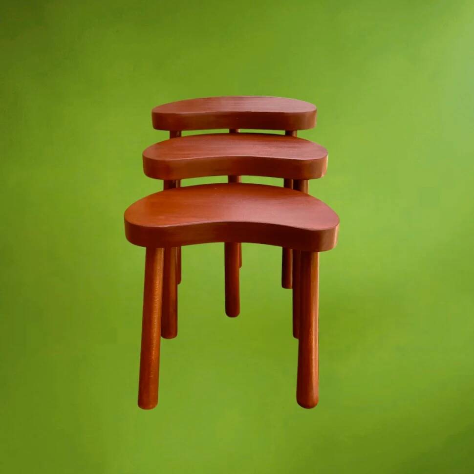 Set of three nesting stools in glazed wood, bean shape - 1960s-70s