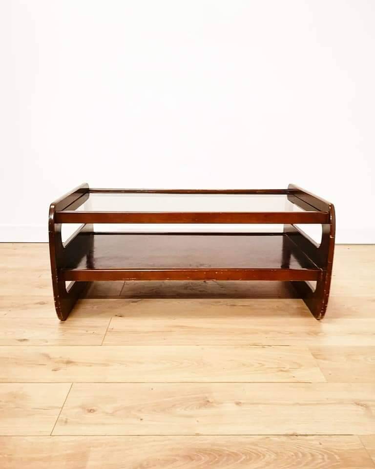 Coffee table in wood and smoked glass