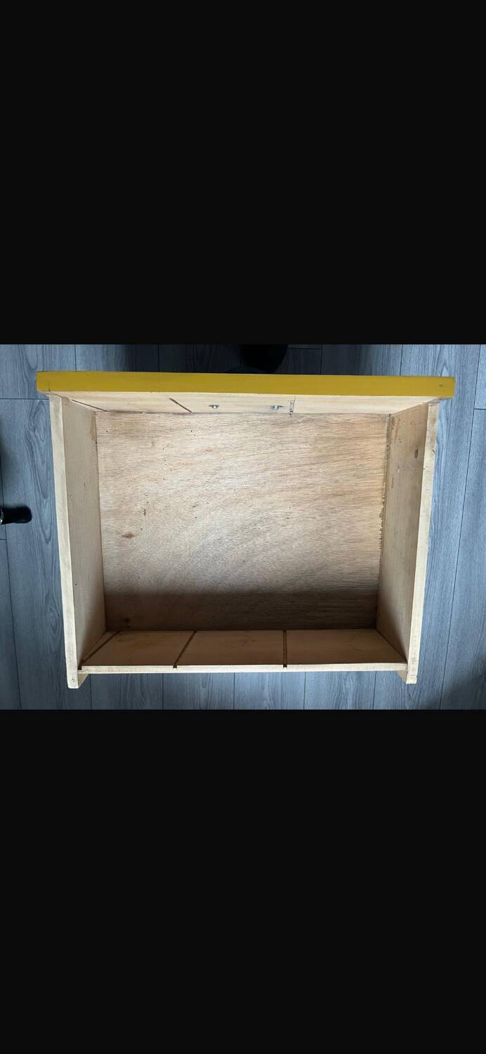 Vintage chest of drawers