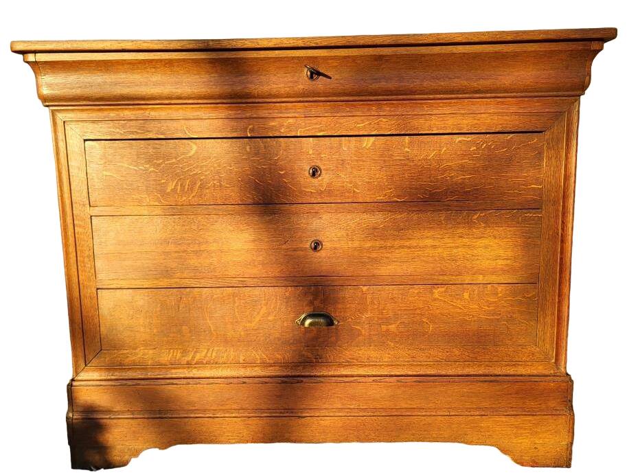 Louis-Philippe 19th century solid oak chest of 4 drawers