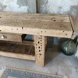 Carpenter's workbench