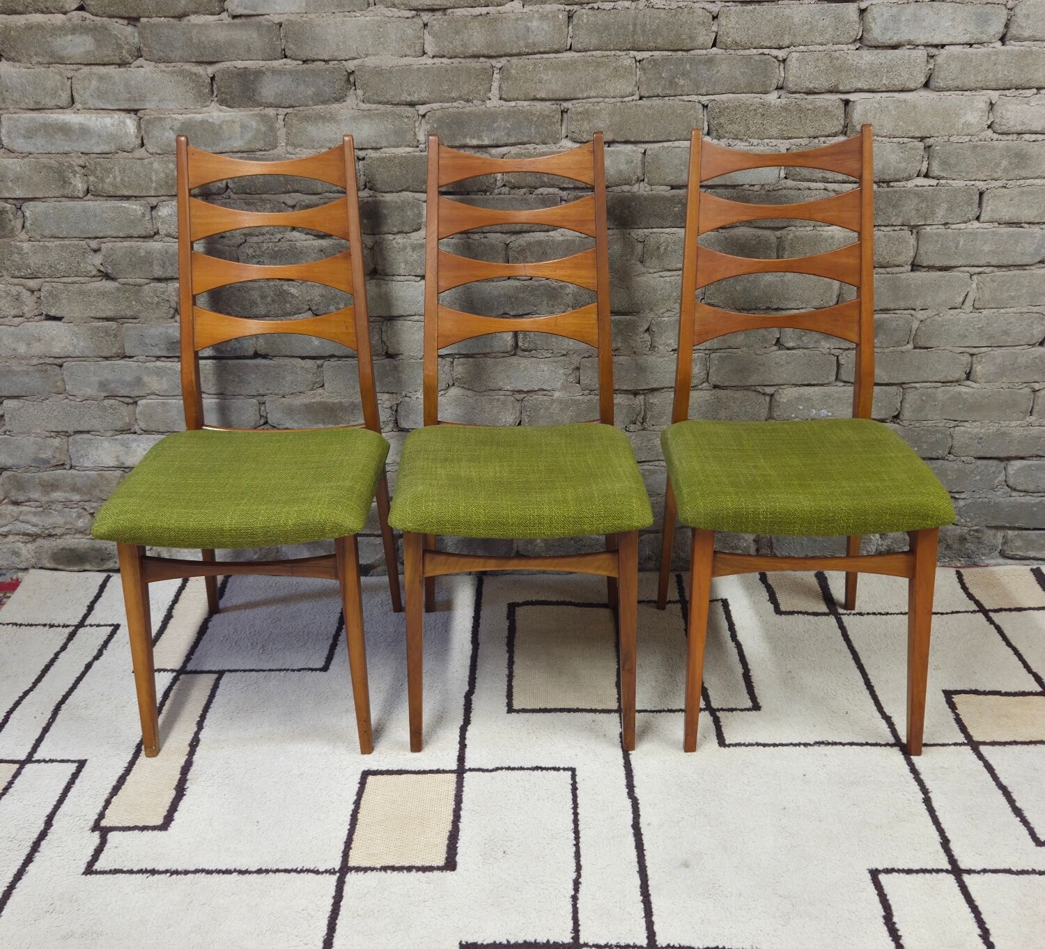 Set of 3 Scandinavian chairs from the 1960s.
