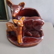 Pot en barbotine biche faon années 50