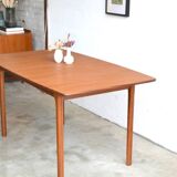 Dining table by McIntosh * one butterfly extension