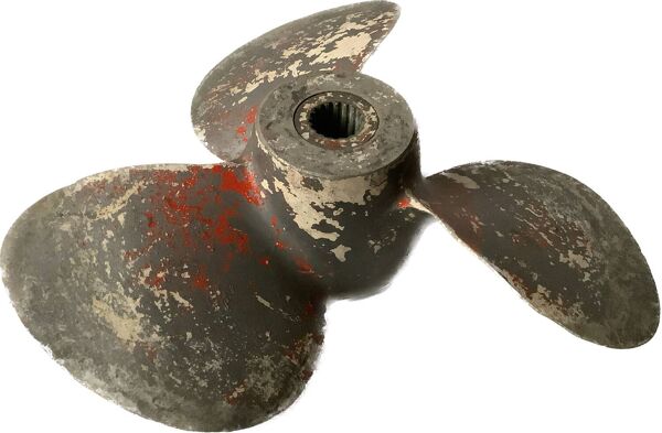 Ancienne hélice de bateau