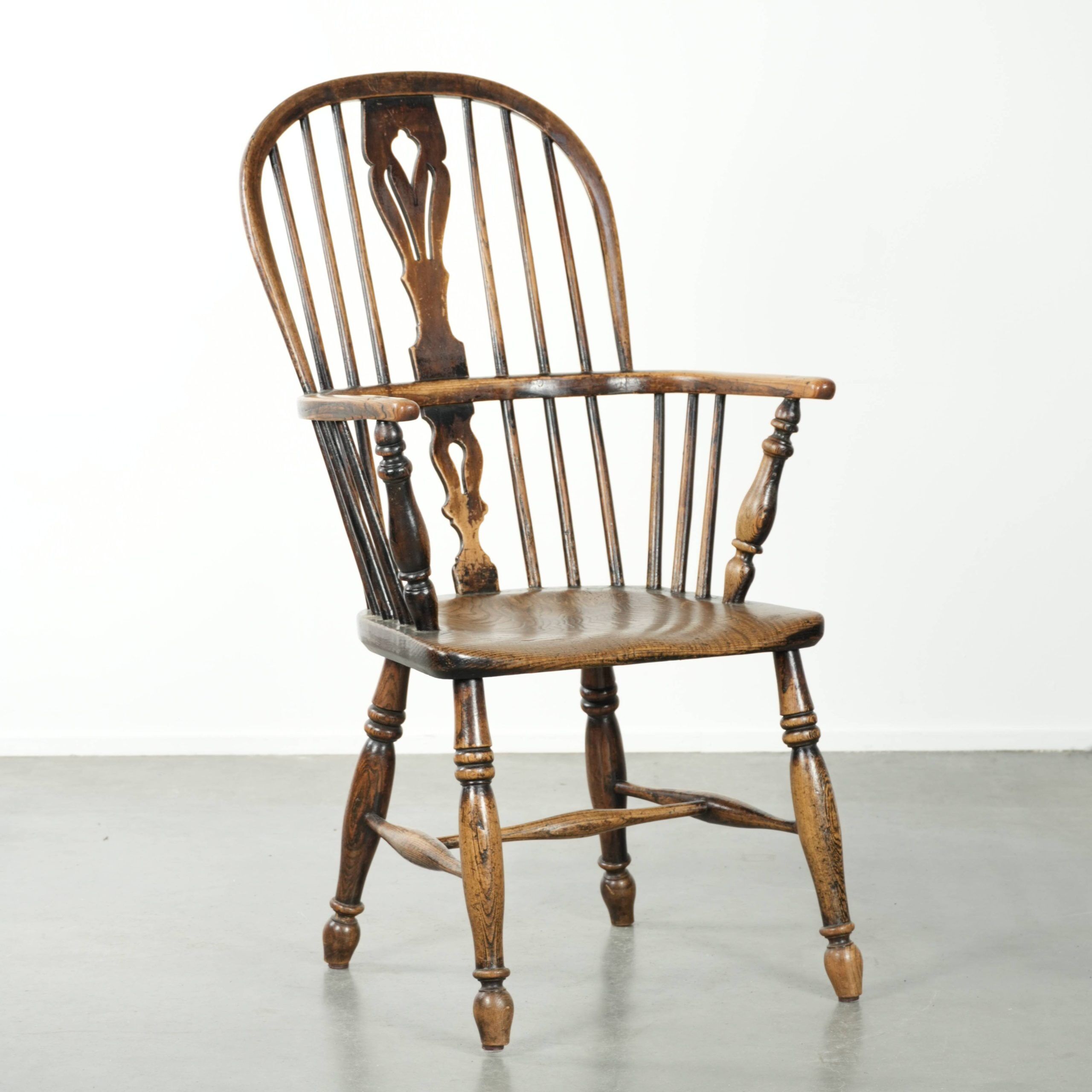 Chaise Windsor à dossier haut anglaise antique du début du XIXe siècle