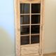 Armoire bonnetière Art Déco vitrée
