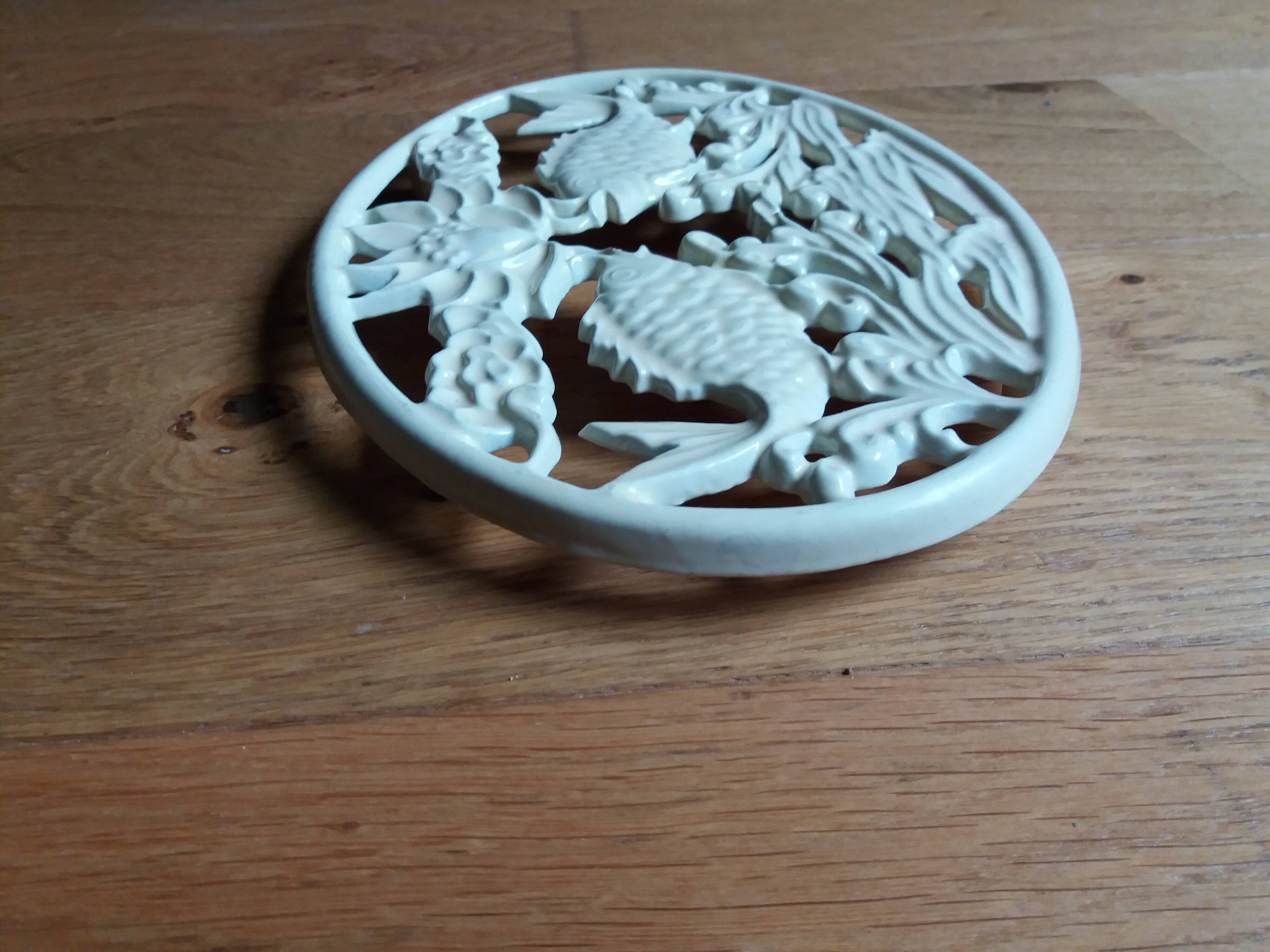 Cast iron fish trivet