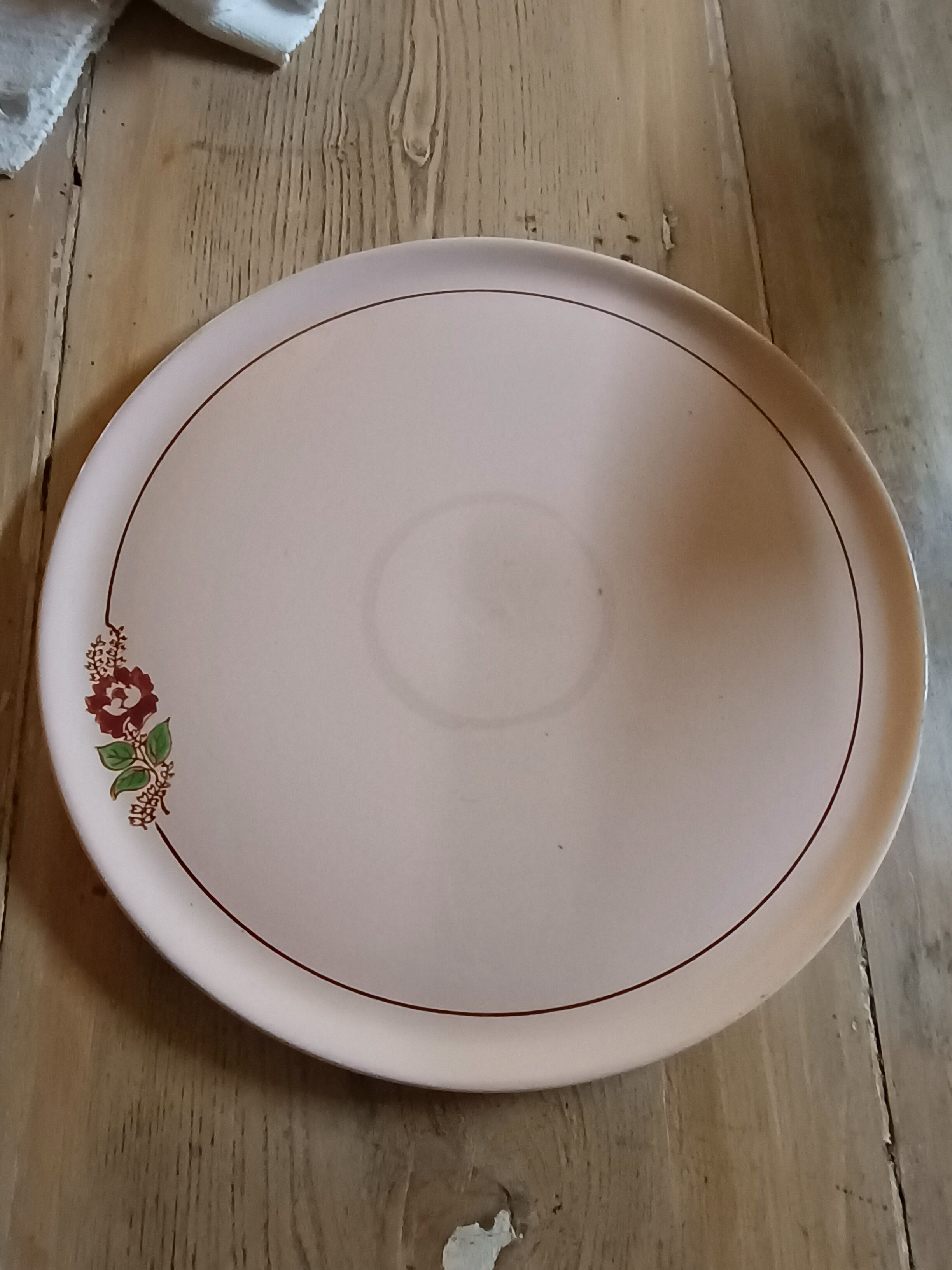 Longwy pie dish